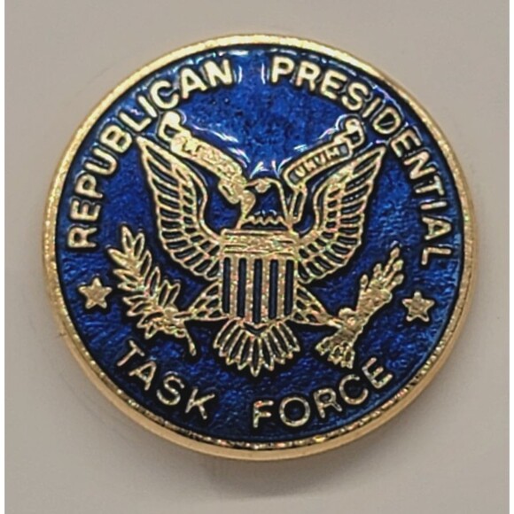 Republican Presidential Task Force Lapel Pin Blue Enamel Eagle Gold Tone Metal - Picture 11 of 17
